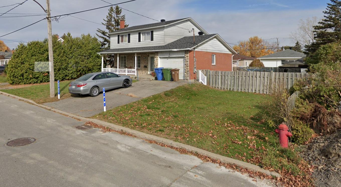 Terre/Terrain - Rue Léon-Bloy E., La Prairie, QC