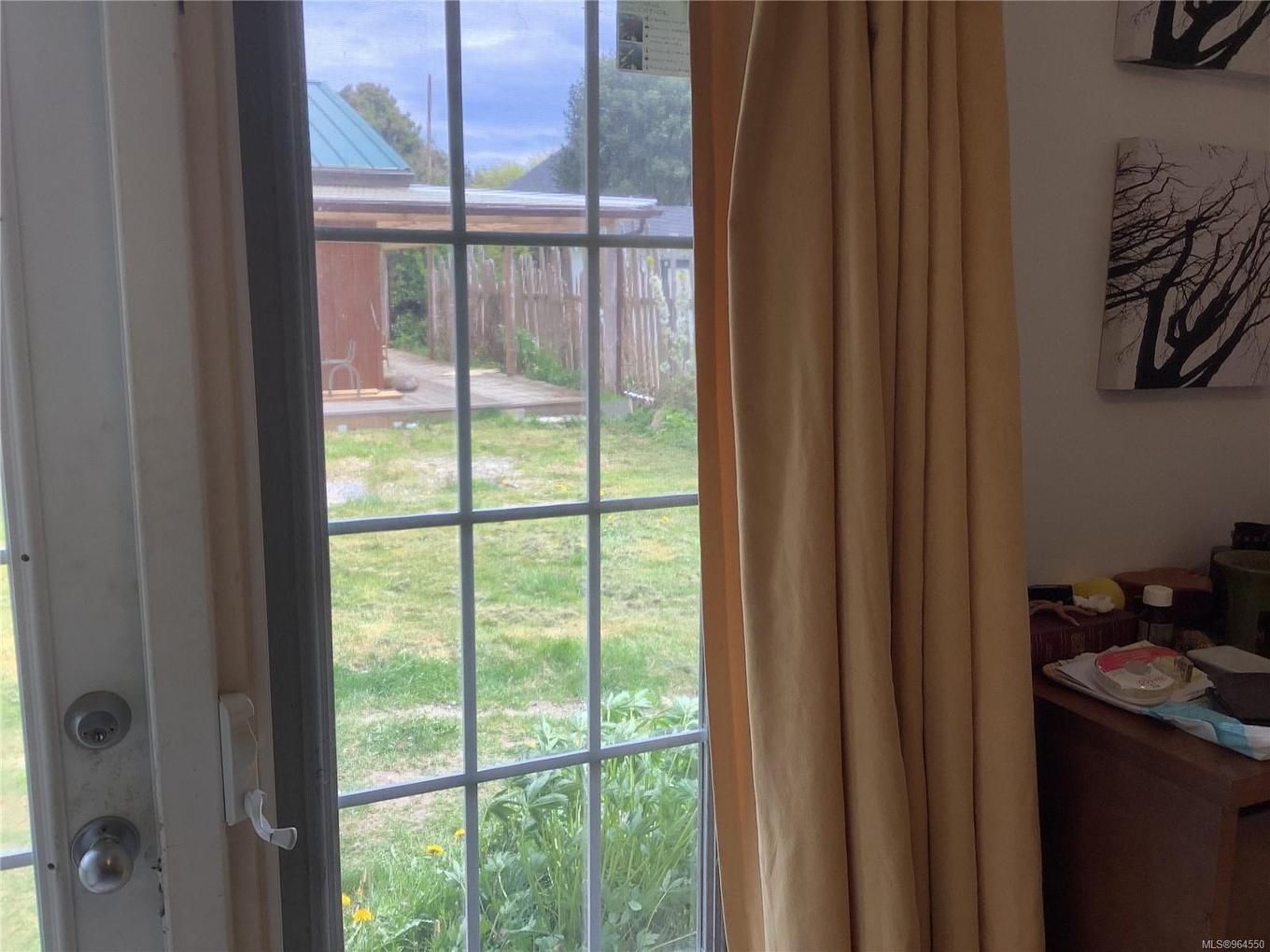 185 1St St, Sointula, BC