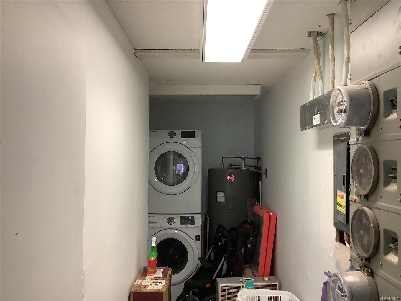 185 1St St, Sointula, BC