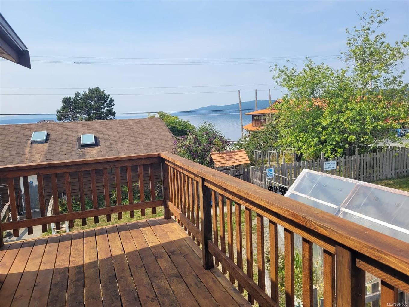 185 1St St, Sointula, BC