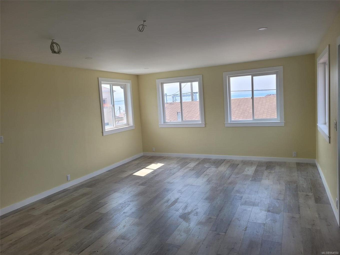 185 1St St, Sointula, BC