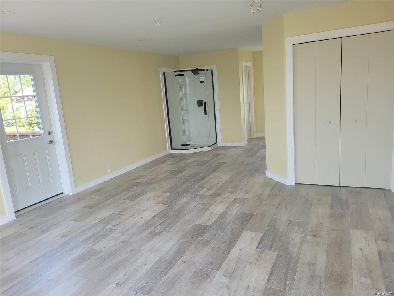 185 1St St, Sointula, BC