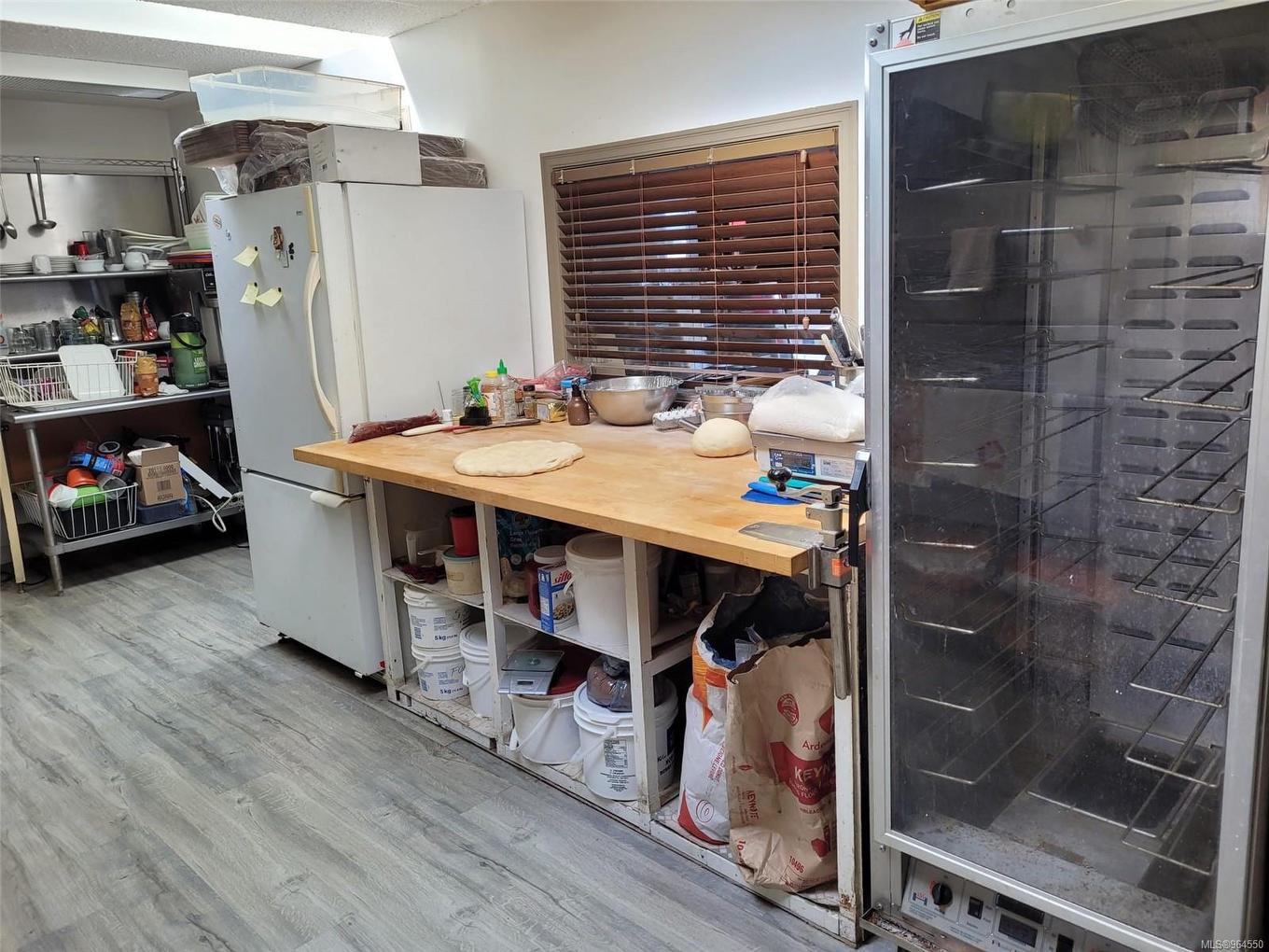 185 1St St, Sointula, BC