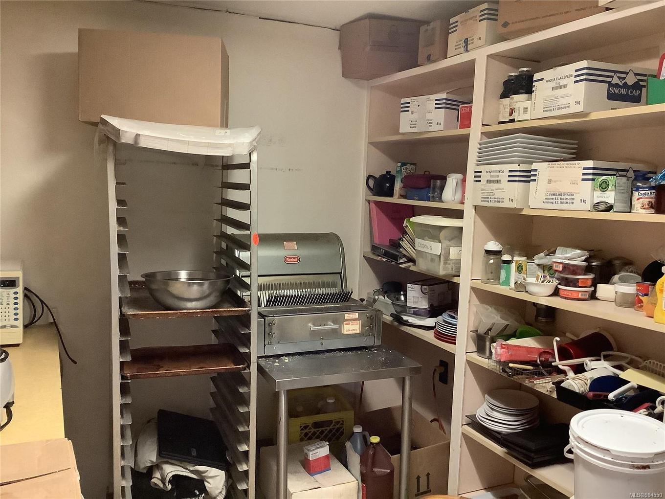 185 1St St, Sointula, BC