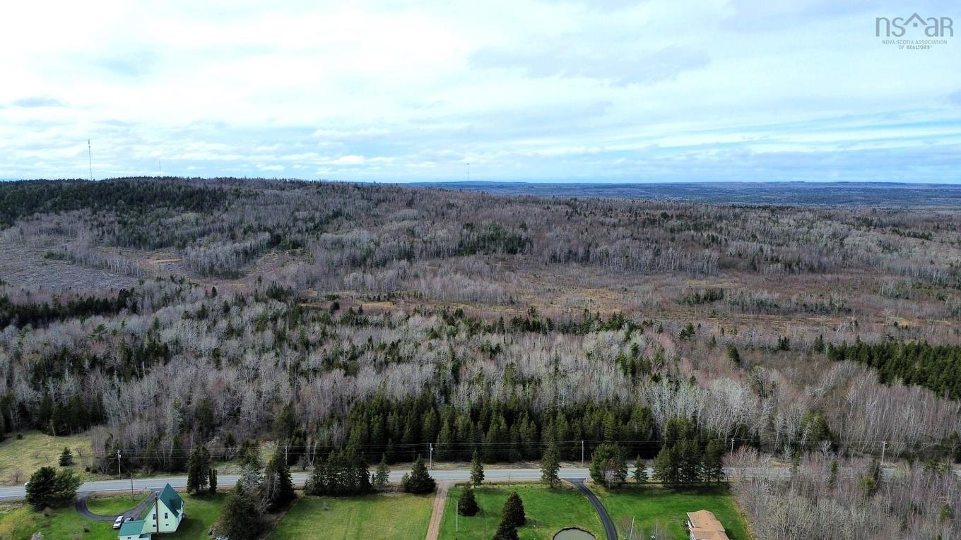 No 321 Highway, Valley Road, NS