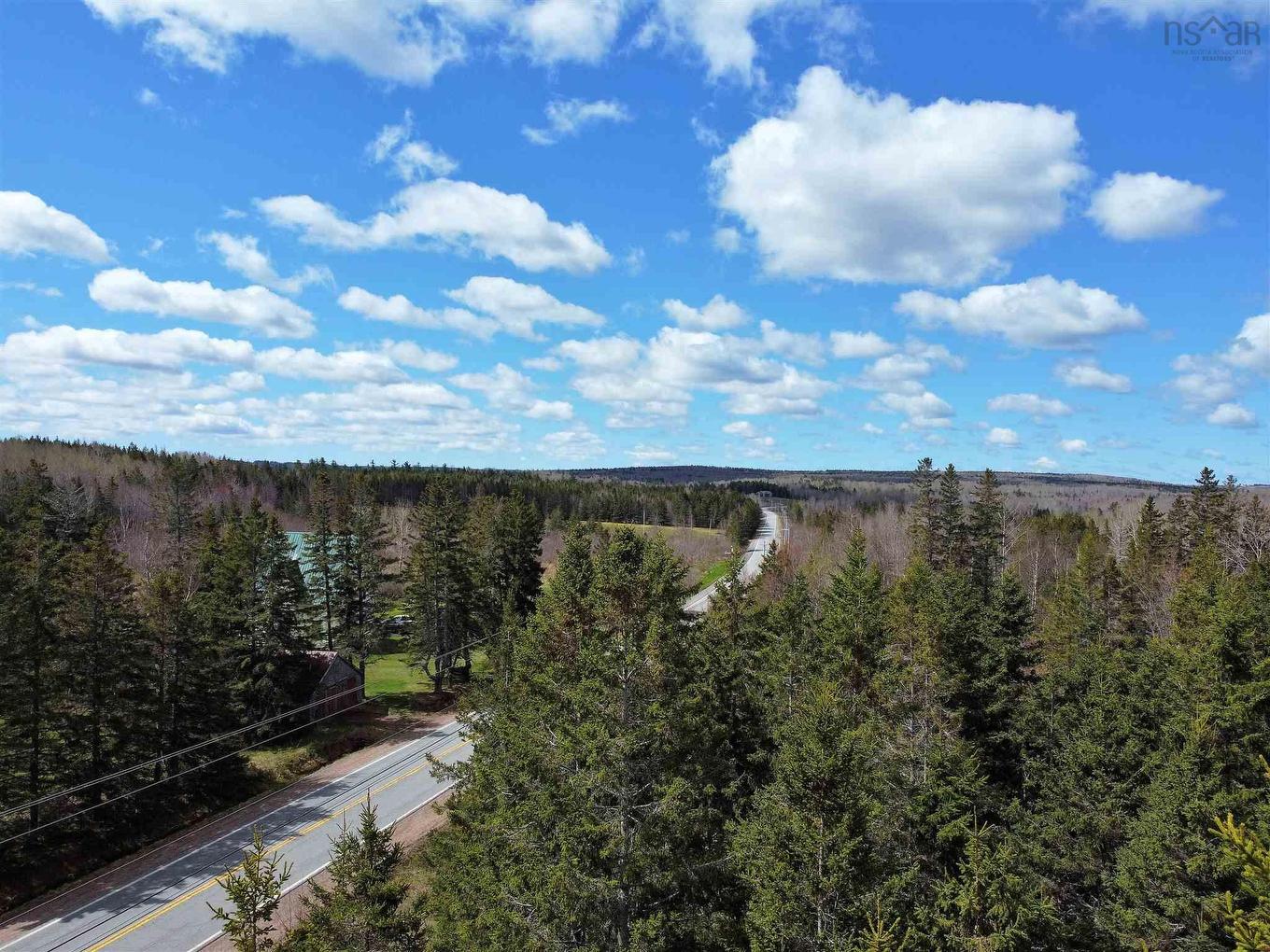 No 321 Highway, Valley Road, NS