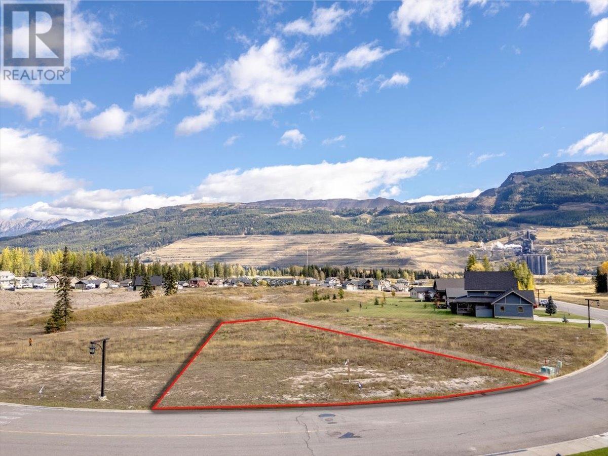 2107 Whiskey Jack Drive, Sparwood, BC