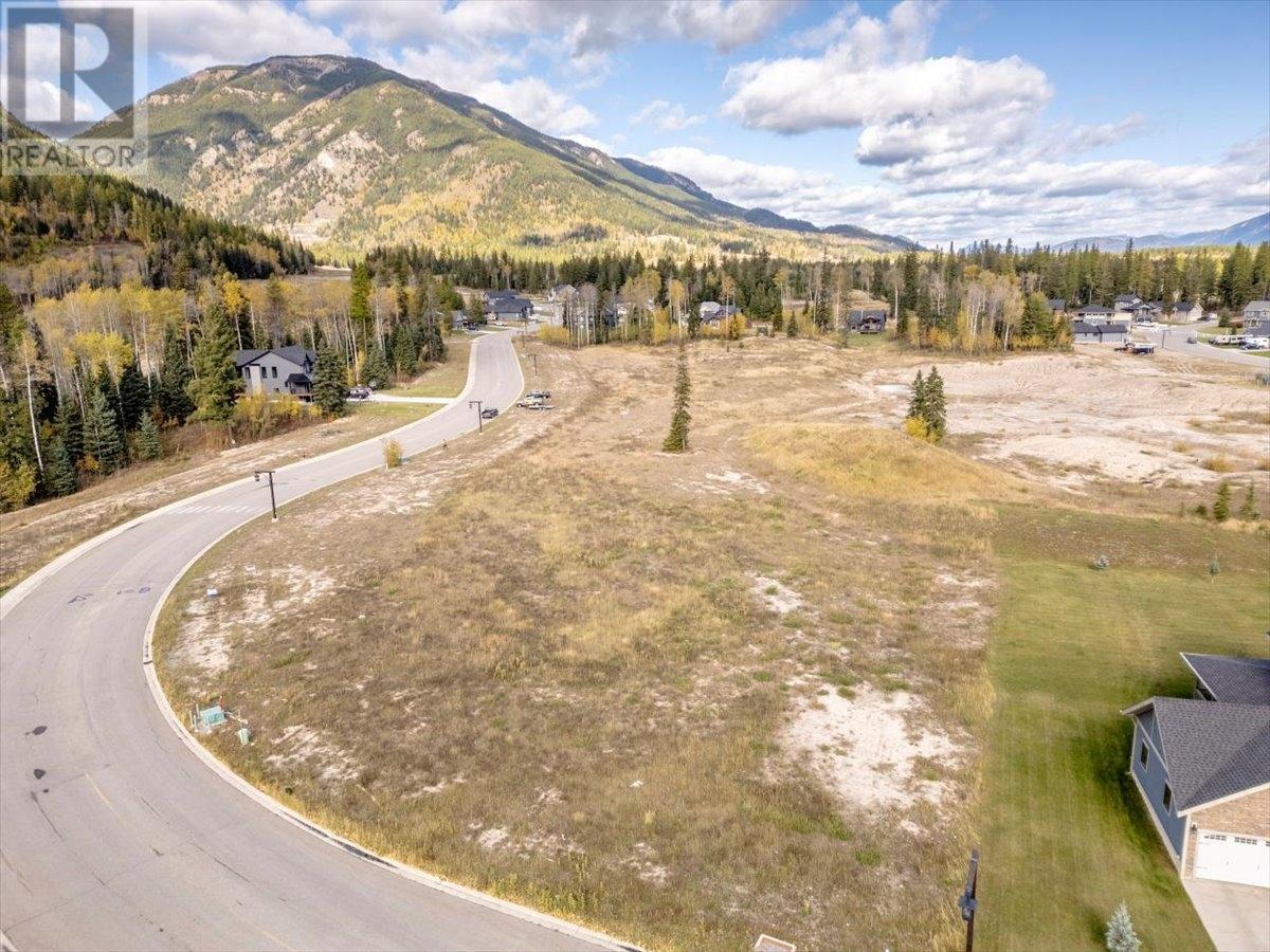 2107 Whiskey Jack Drive, Sparwood, BC