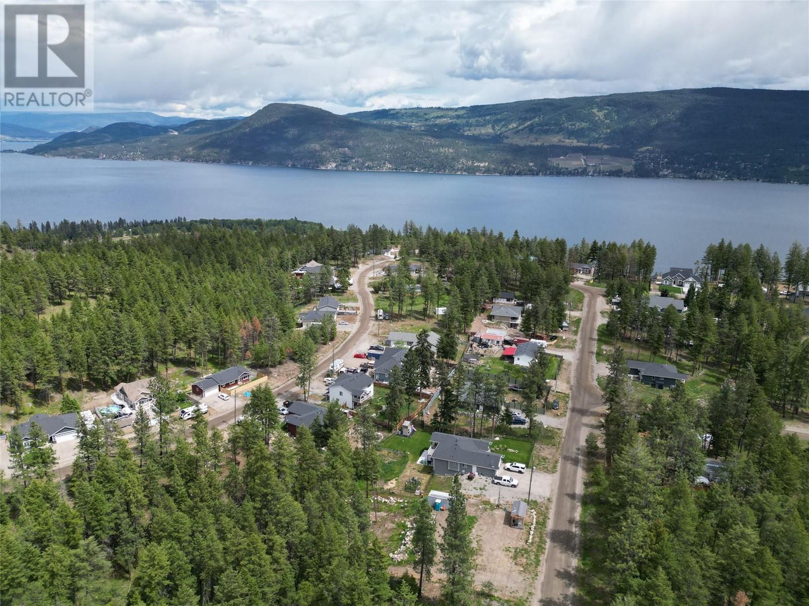 701 Fairbridge Road, Kelowna, BC