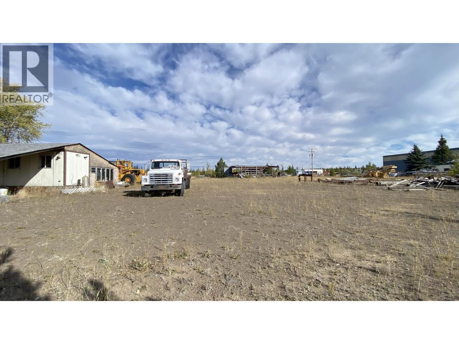 5409 Industrial Flats Road, 100 Mile House, BC