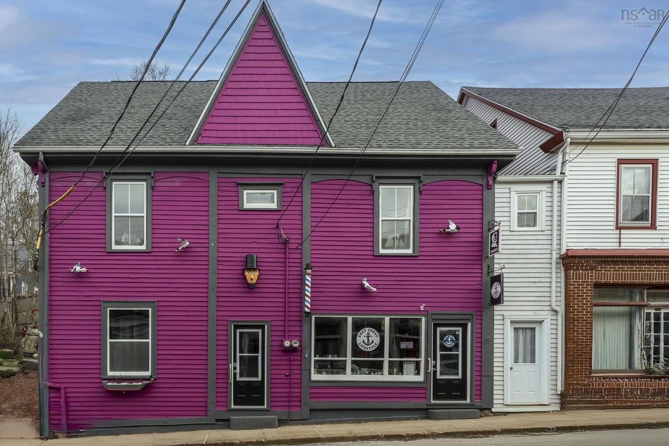 145 Lincoln Street, Lunenburg, NS