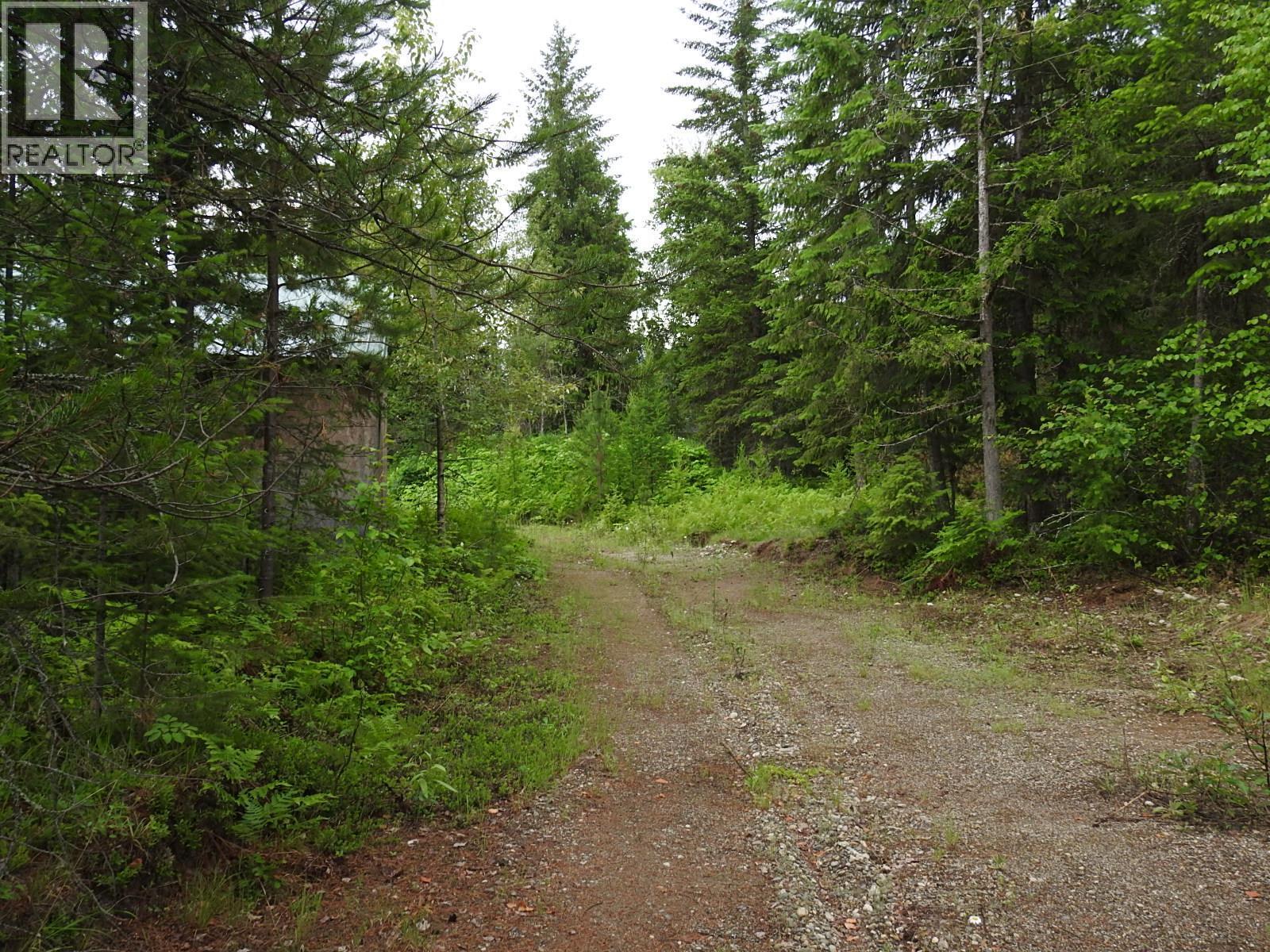 9700 6 Highway, Edgewood, BC