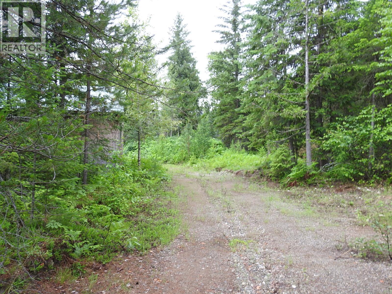 9700 6 Highway, Edgewood, BC