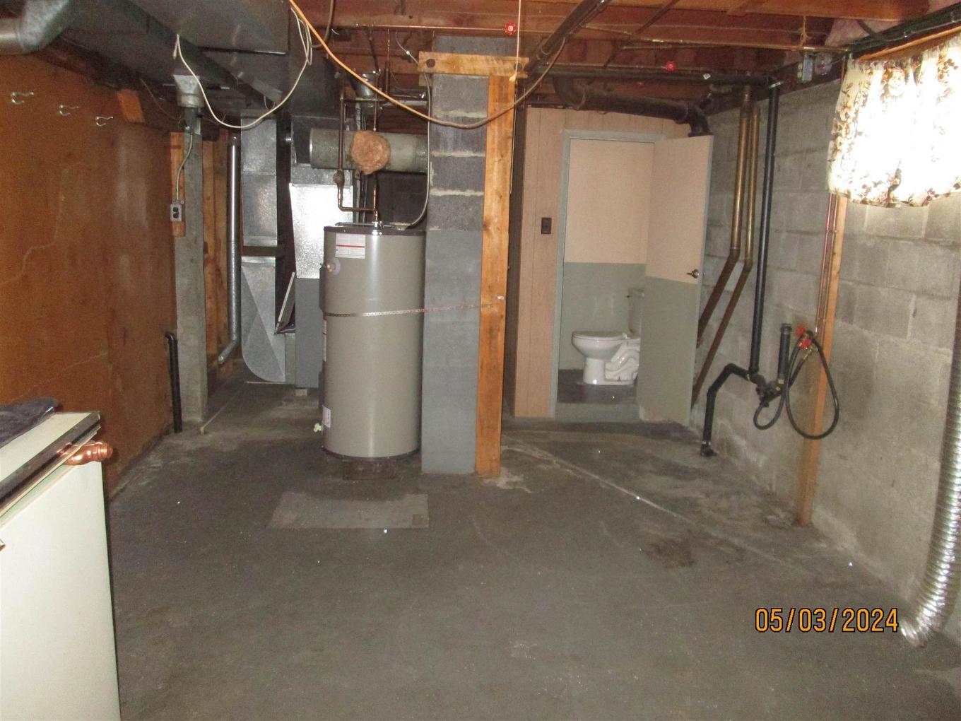 306 Front Street, Ignace, ON - Indoor Photo Showing Basement