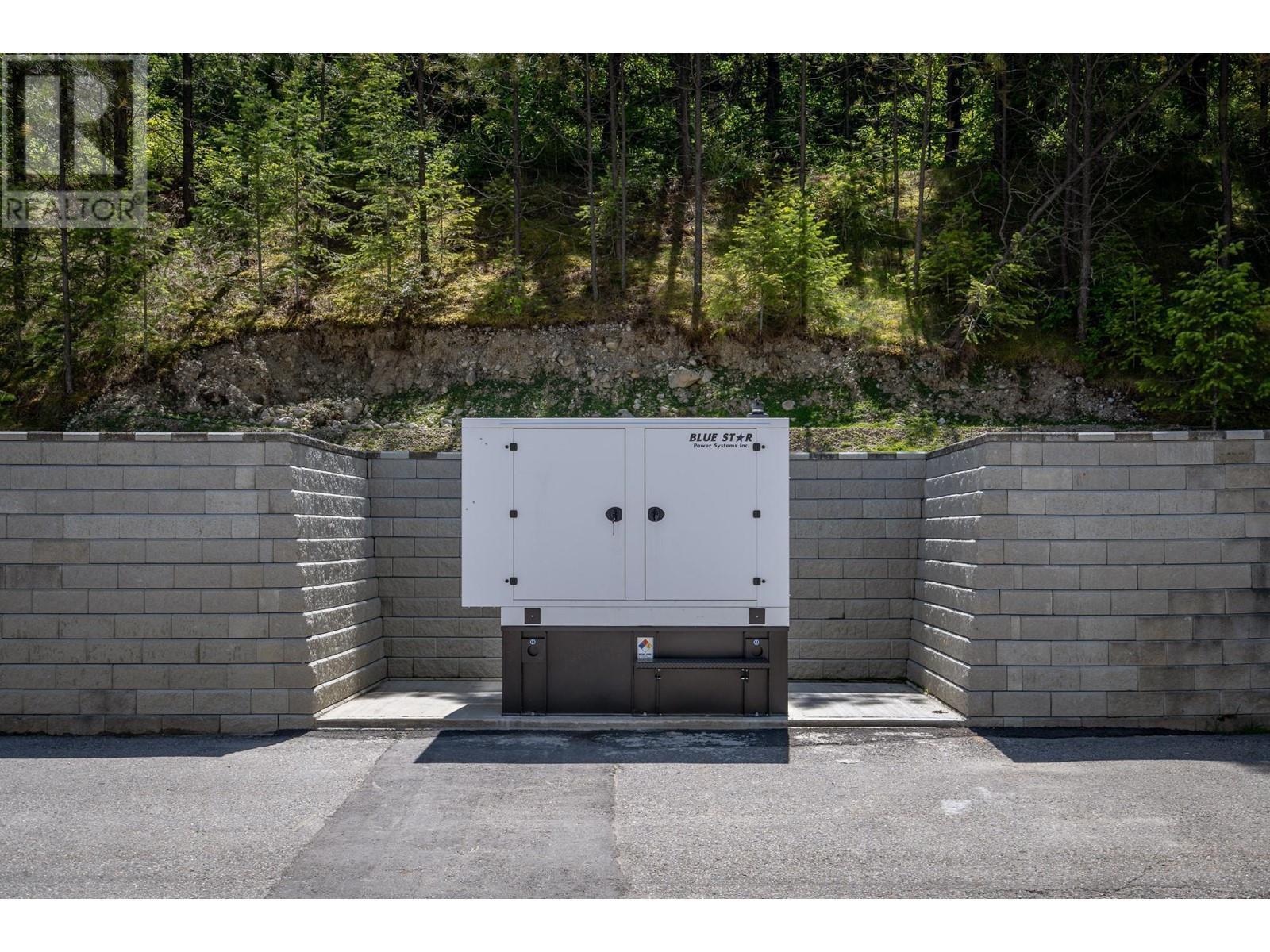 1155 Insight Drive Unit# 6, 7, 8, Nelson, BC