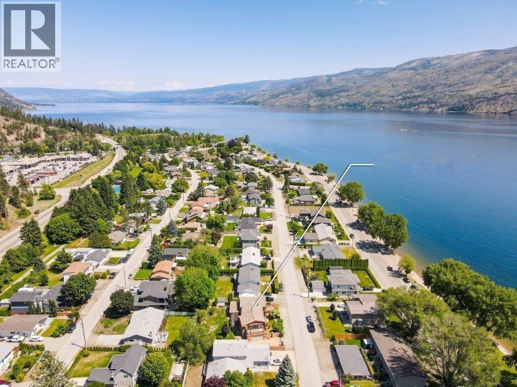 4170 Lake Avenue, Peachland, BC - Outdoor With Body Of Water With View