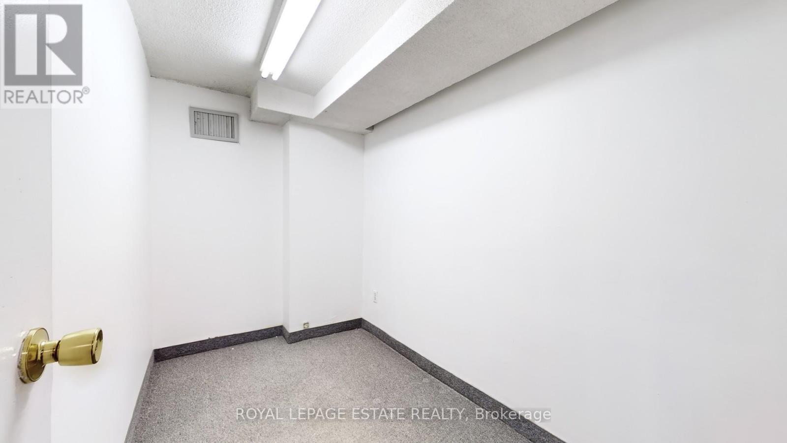 B101 - 2558 Danforth Avenue, Toronto, ON