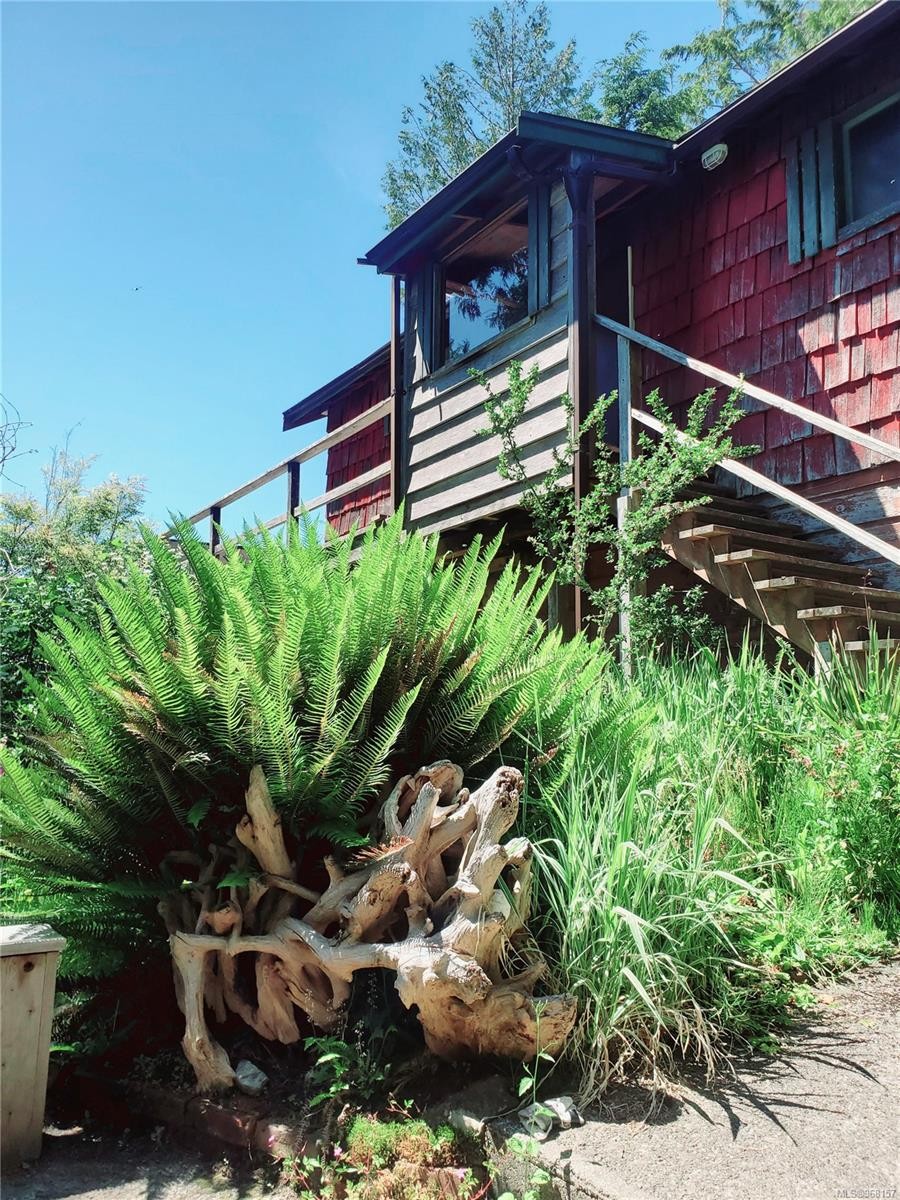 251 Campbell St, Tofino, BC