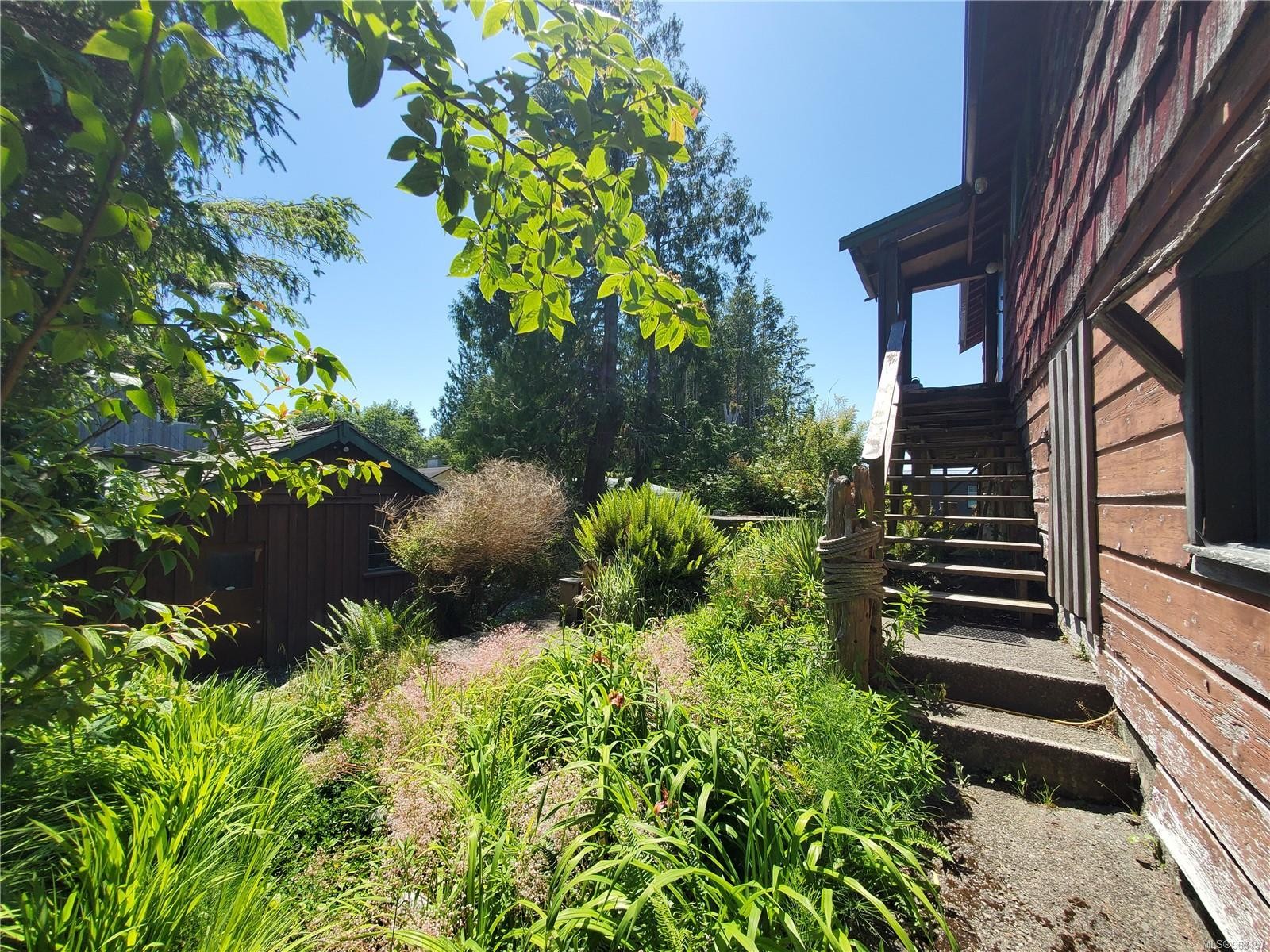 251 Campbell St, Tofino, BC