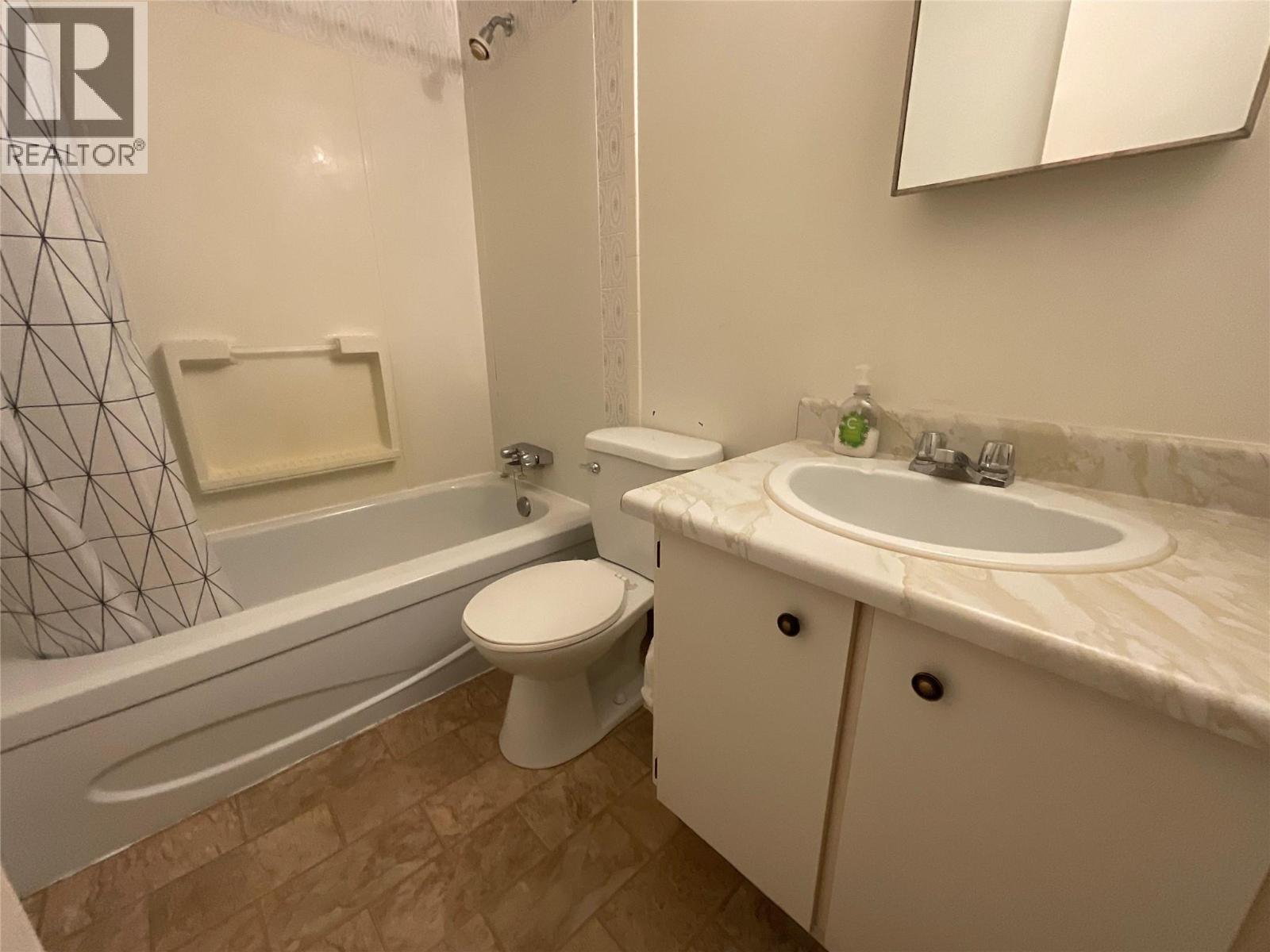 212 Spieker Avenue Unit# 315, Tumbler Ridge, BC - Indoor Photo Showing Bathroom