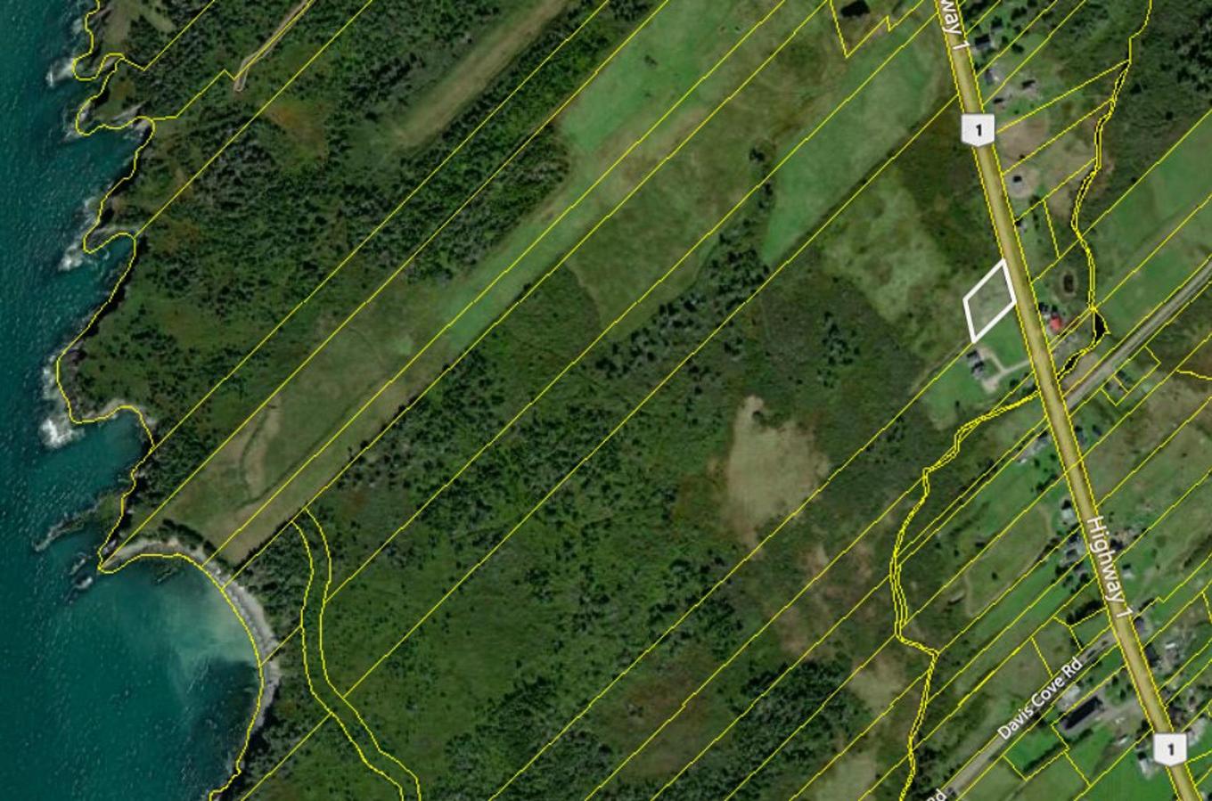 Lot Highway 1, Salmon River, NS