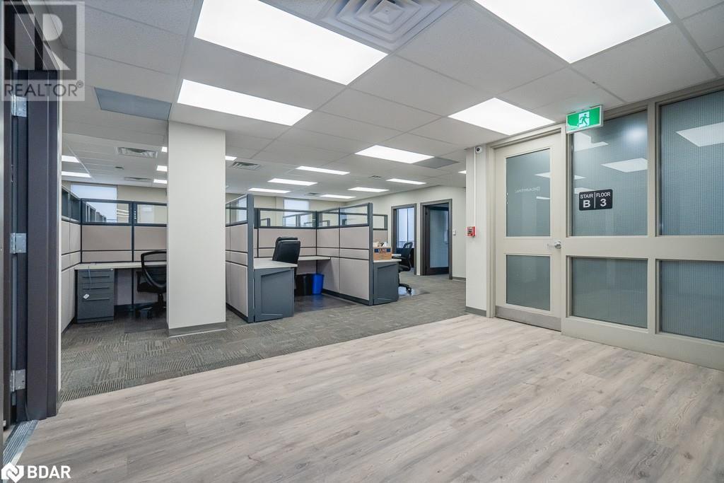 100 Colborne Street W, Orillia, ON