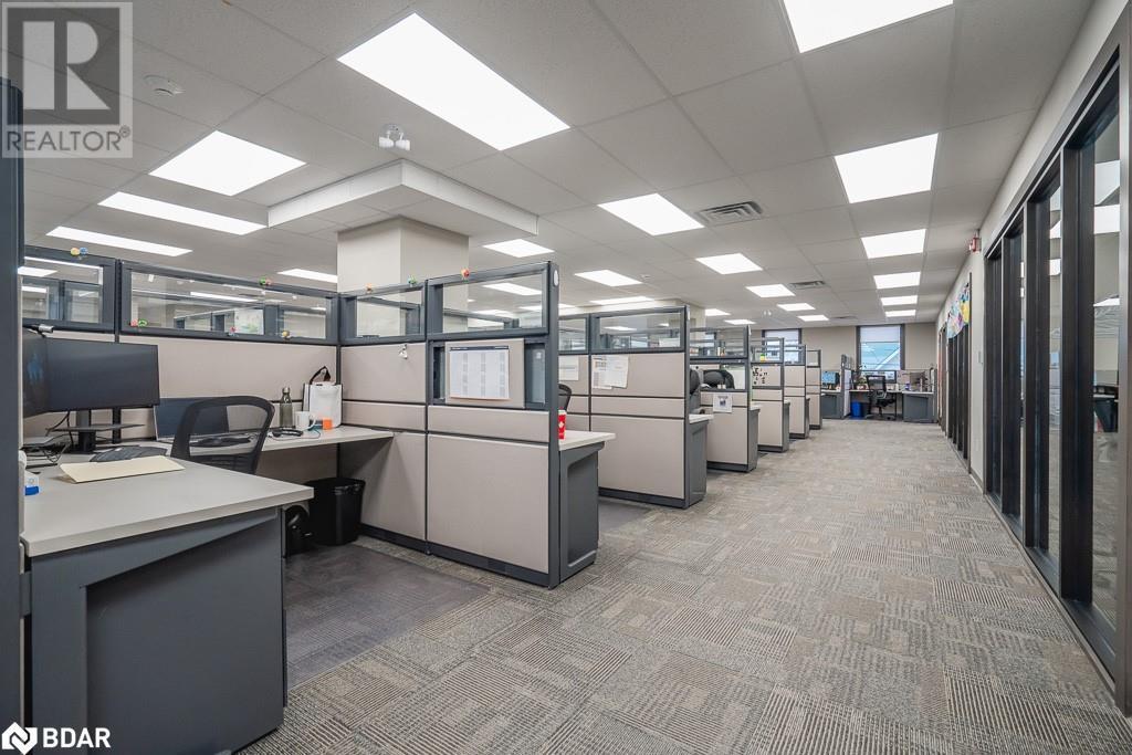 100 Colborne Street W, Orillia, ON