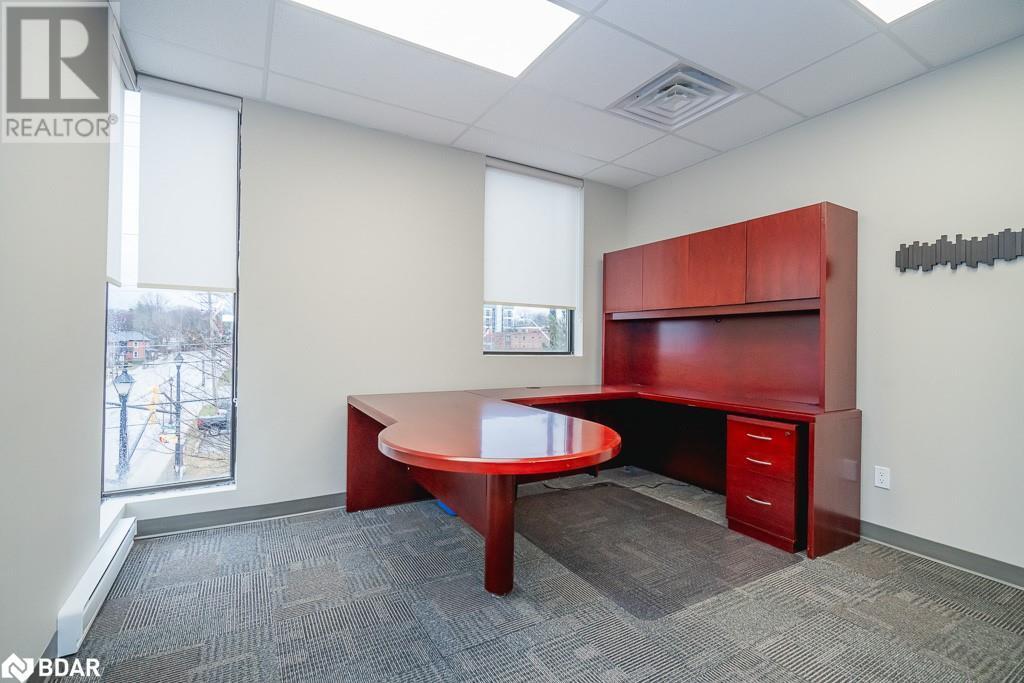 100 Colborne Street W, Orillia, ON