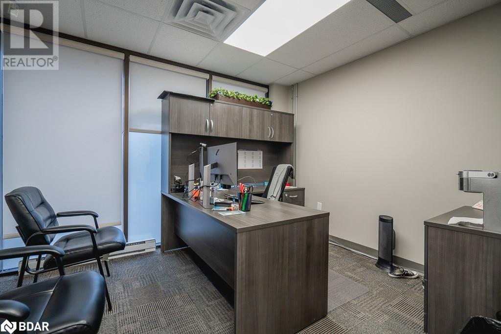 100 Colborne Street W, Orillia, ON