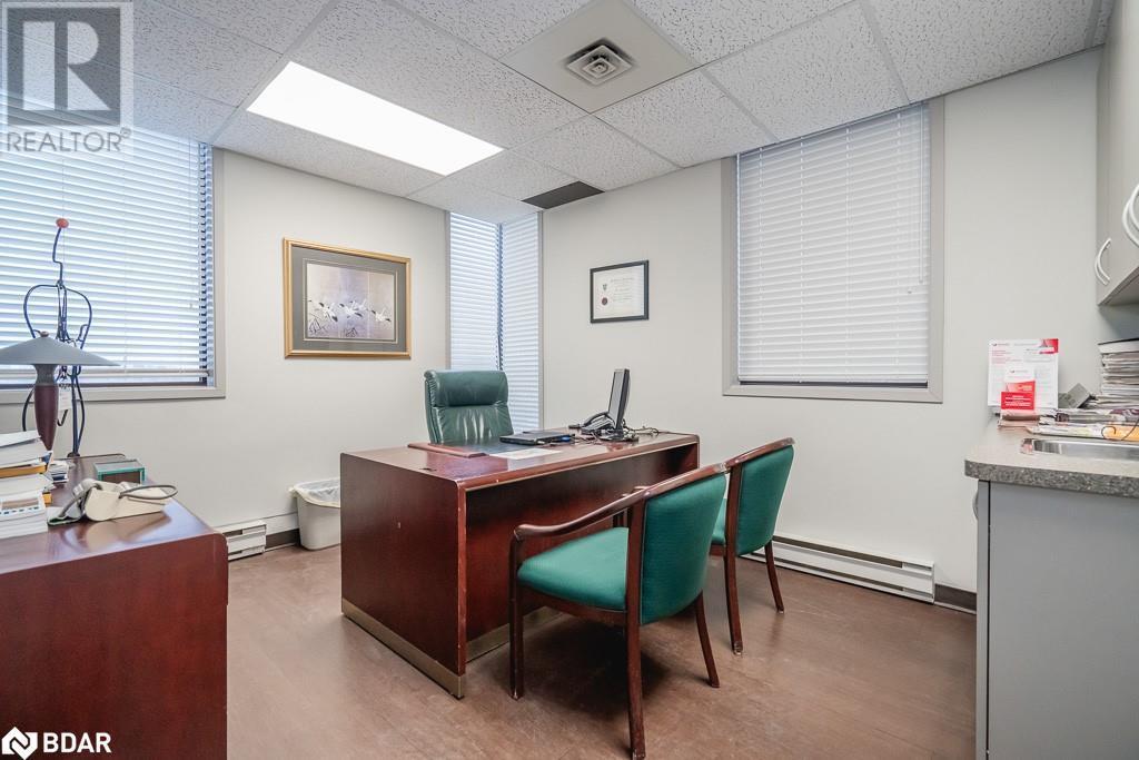 100 Colborne Street W, Orillia, ON