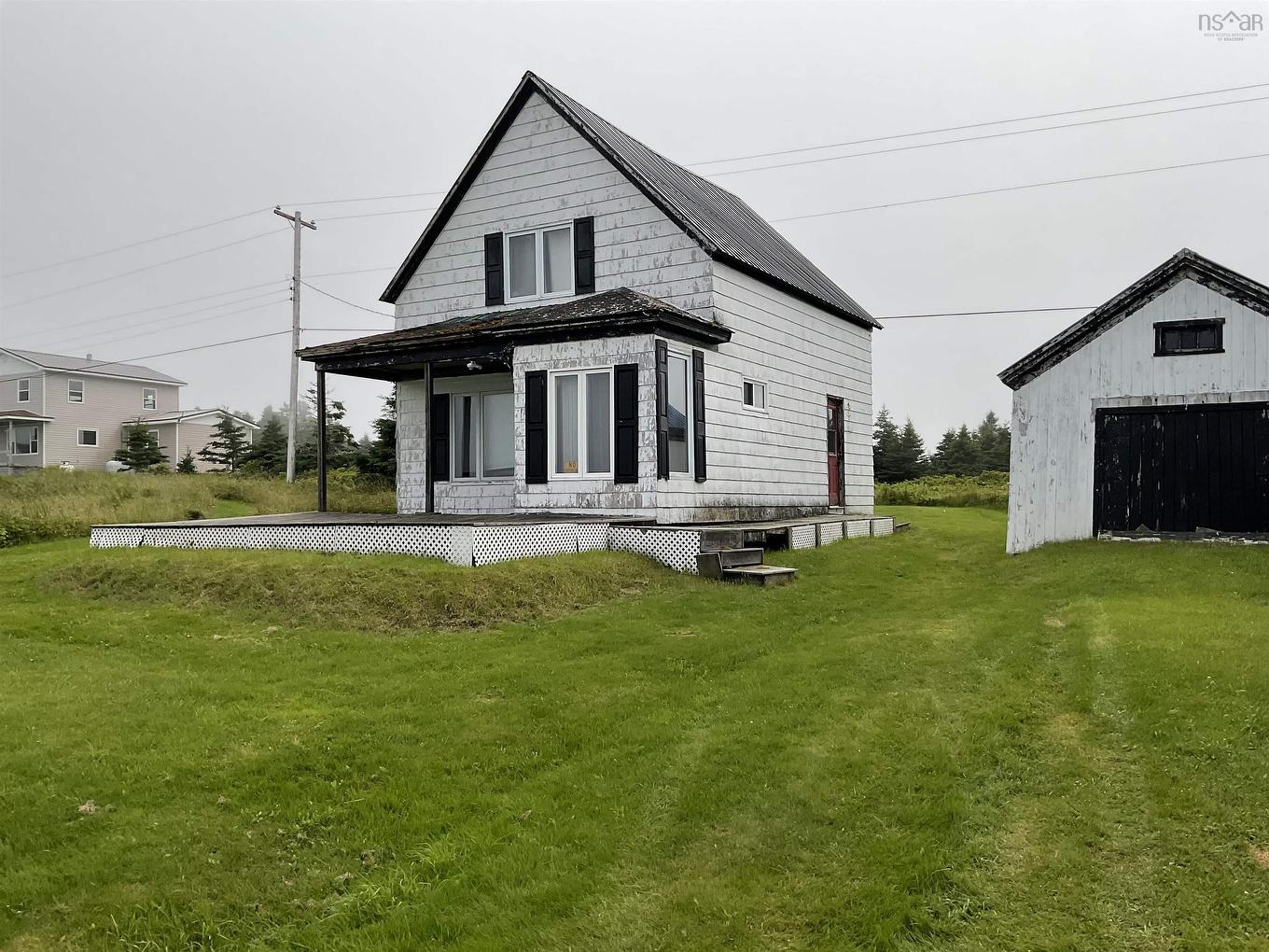 818 Whitehead Road, Lower Whitehead, NS