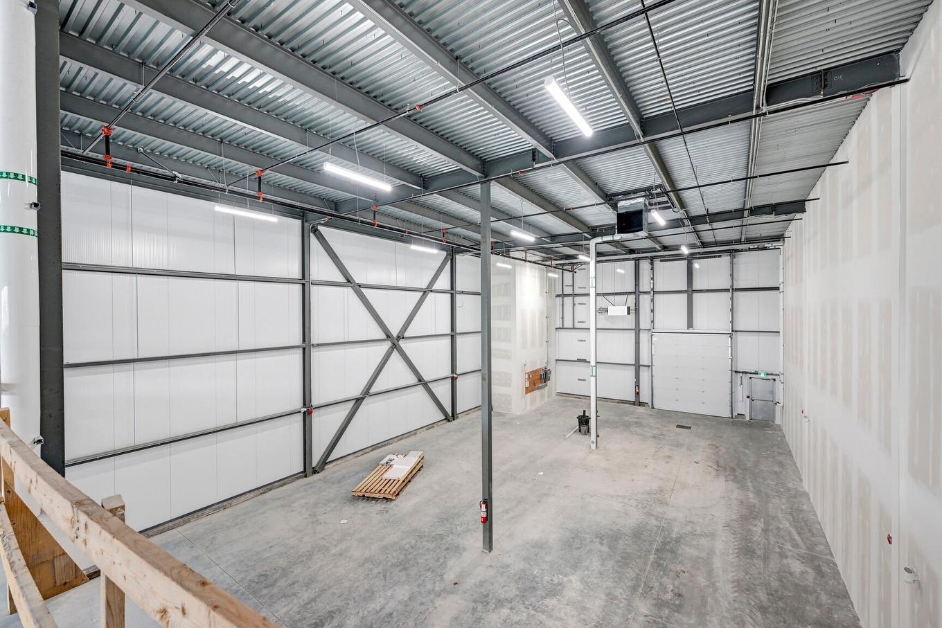 Intérieur - 100 Boul. Du Fort-St-Louis, Boucherville, QC - Indoor Photo Showing Garage