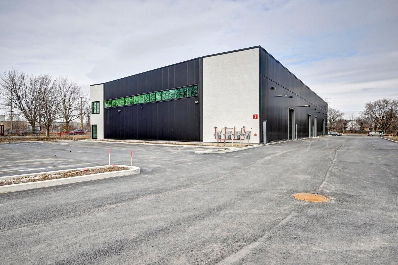 Face arrière - 100 Boul. Du Fort-St-Louis, Boucherville, QC - Outdoor