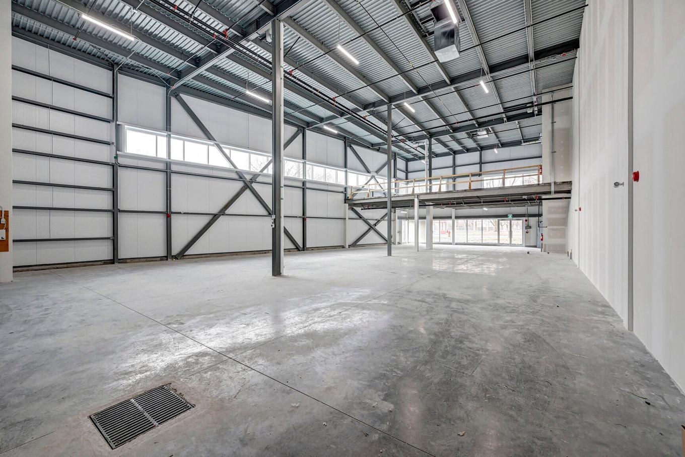 Intérieur - 100 Boul. Du Fort-St-Louis, Boucherville, QC - Indoor Photo Showing Garage