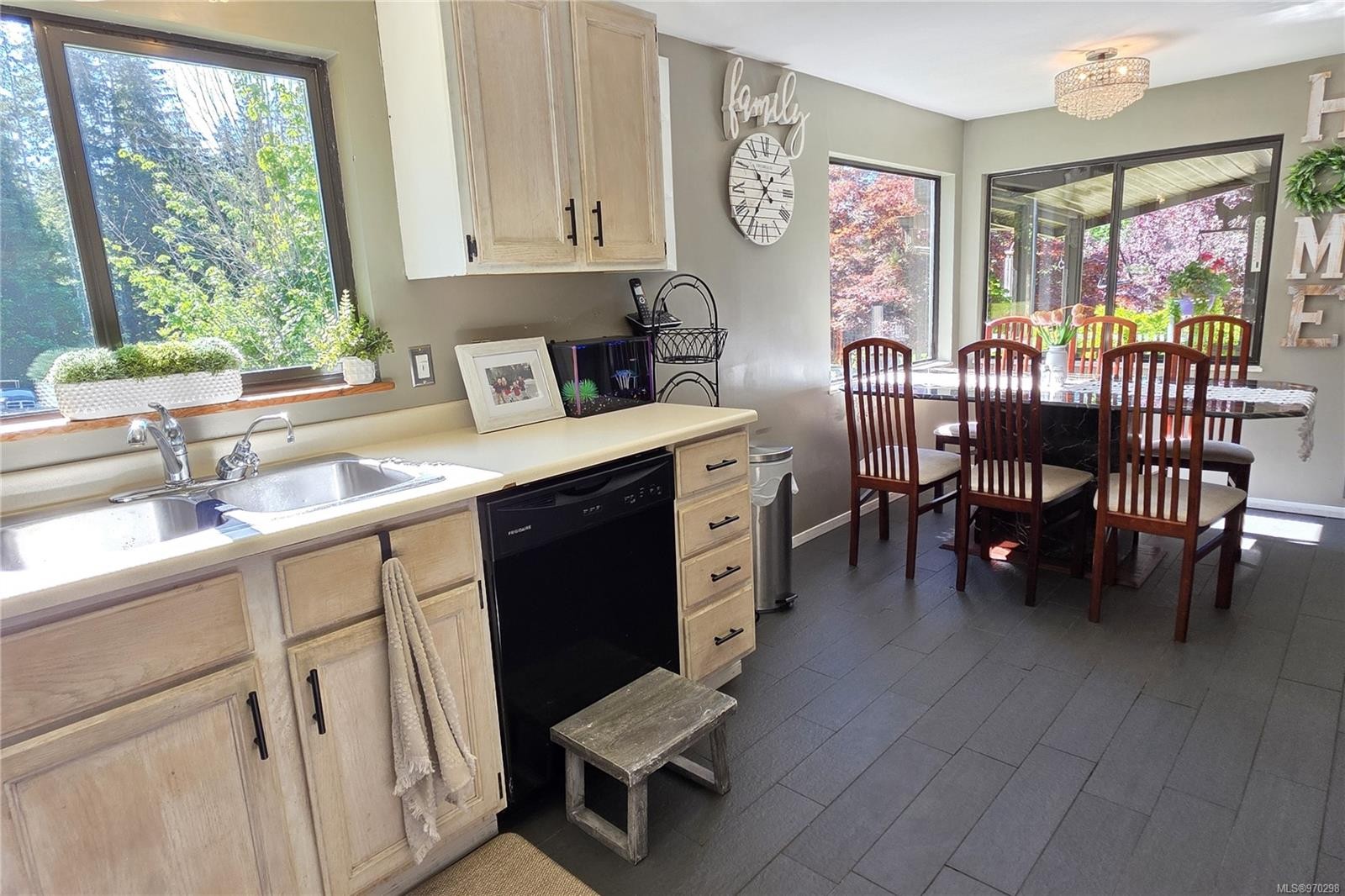 973 Island Hwy, Sayward, BC