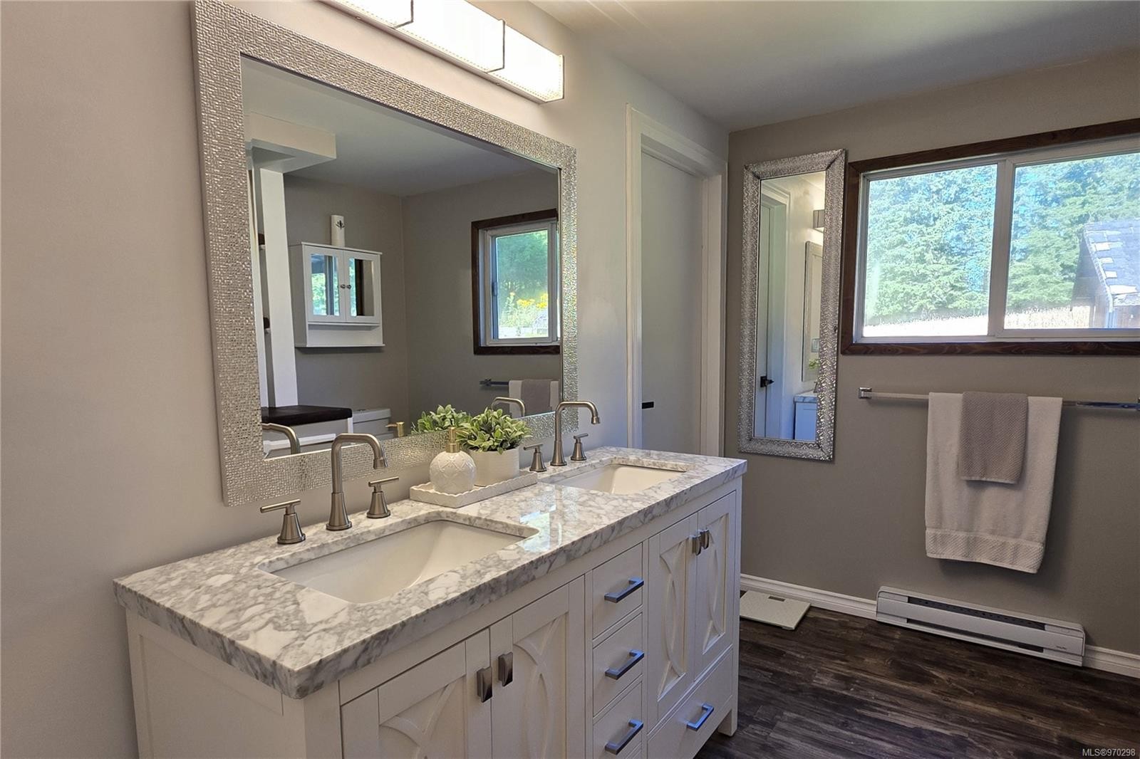 973 Island Hwy, Sayward, BC