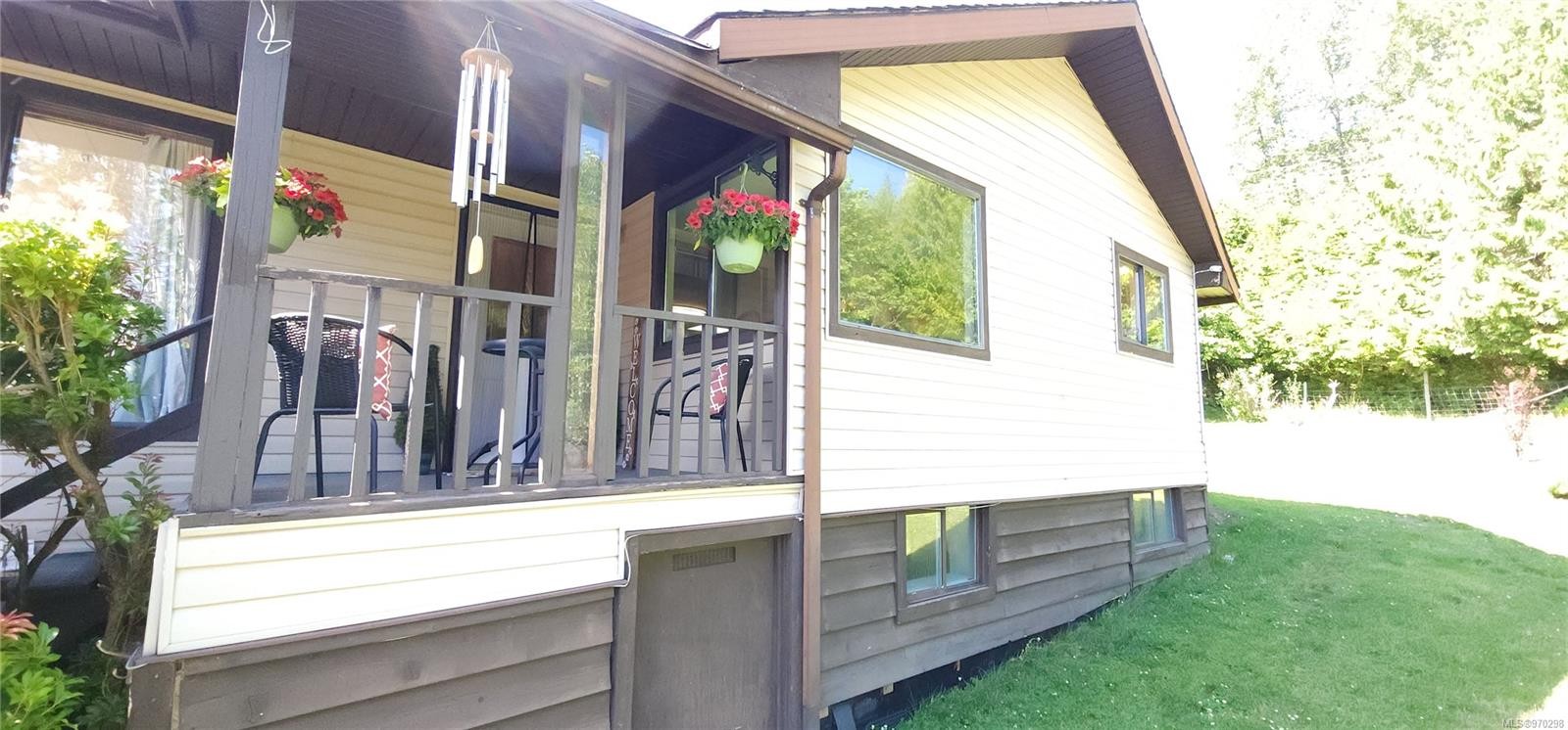 973 Island Hwy, Sayward, BC