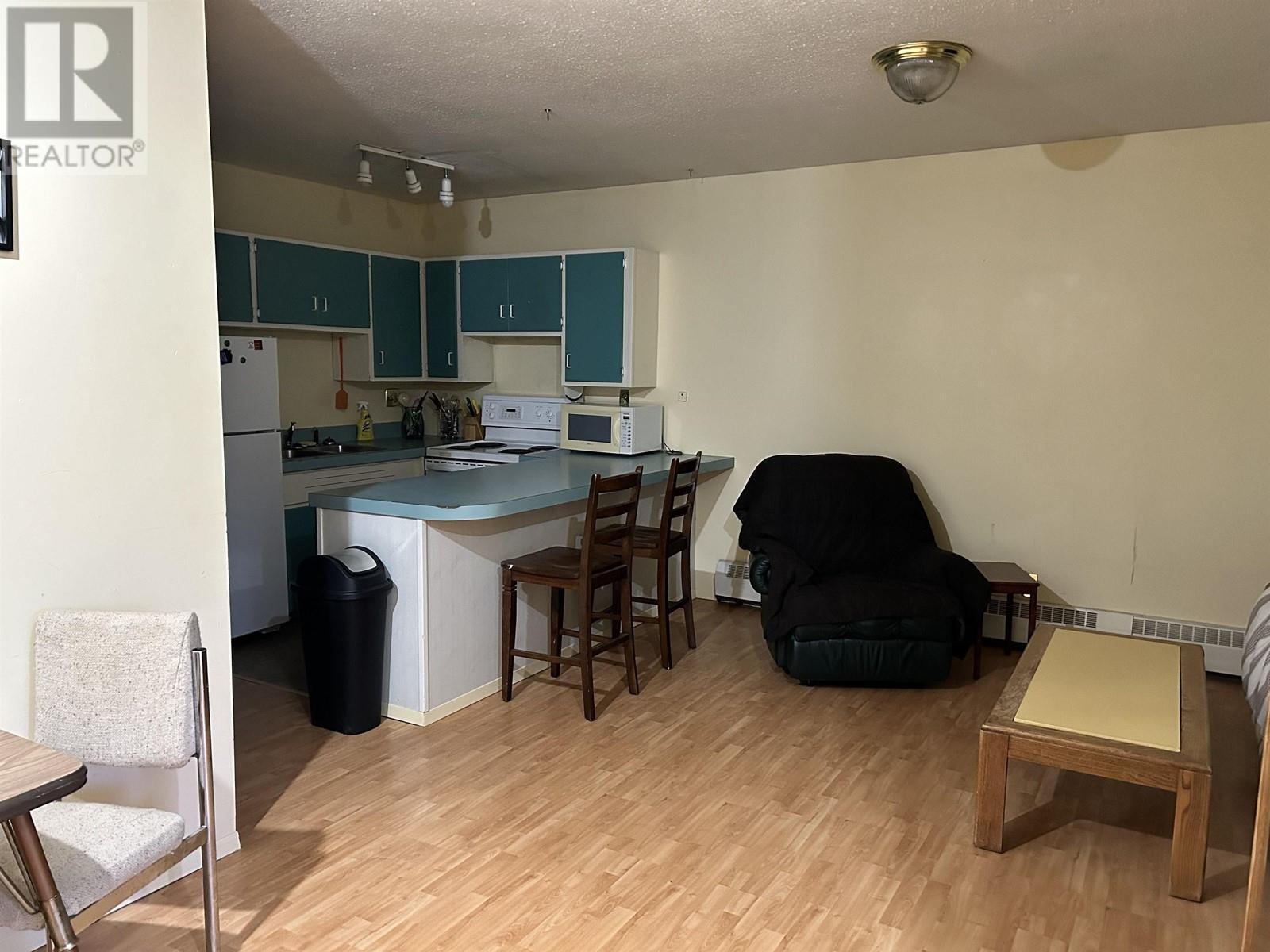 10321 Gething Street, Hudsons Hope, BC