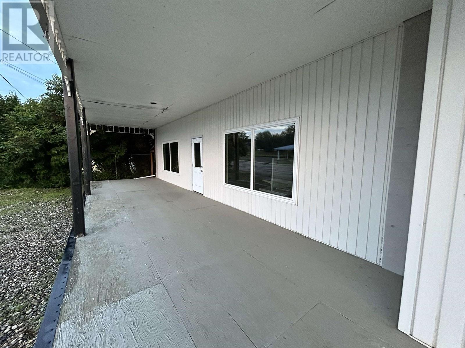 10321 Gething Street, Hudsons Hope, BC