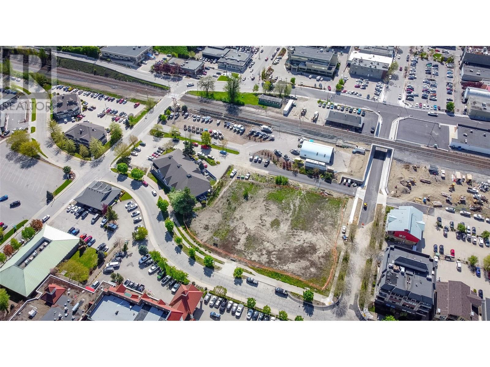 250 Harbourfront Drive Ne, Salmon Arm, BC