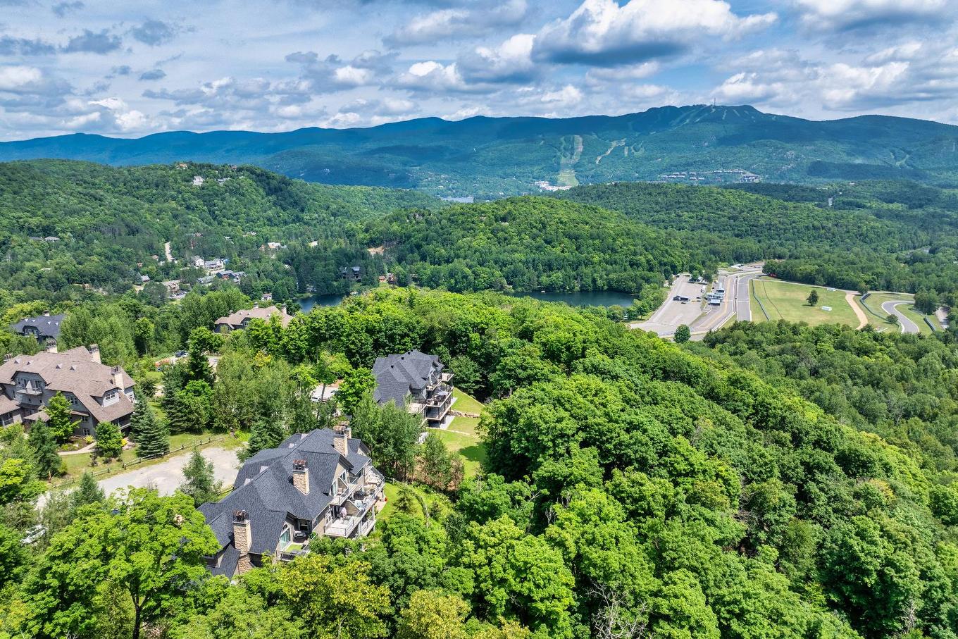 Aerial photo - 10-300 Rue Du Mont-Plaisant, Mont-Tremblant, QC - Outdoor With View