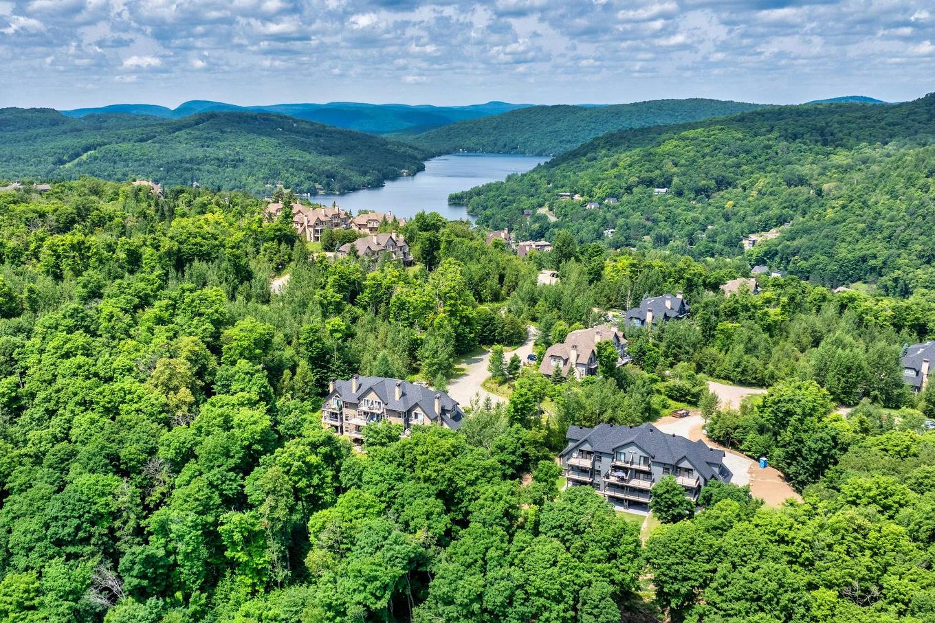 Aerial photo - 10-300 Rue Du Mont-Plaisant, Mont-Tremblant, QC - Outdoor With Body Of Water With View