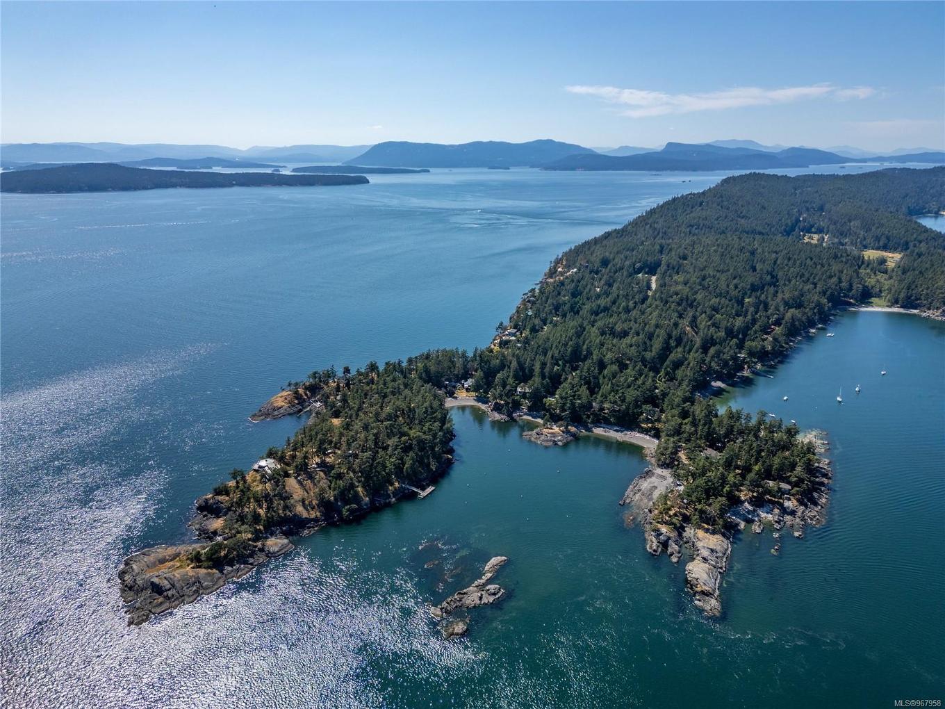 7941 Plumper Way, Pender Island, BC