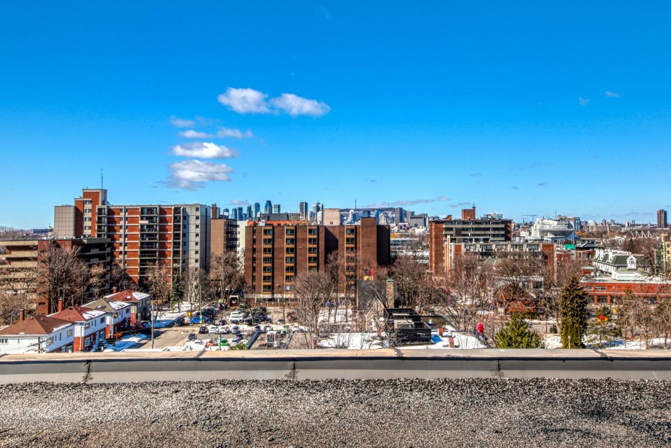 Vue - 410-465 Av. Victoria, Saint-Lambert, QC