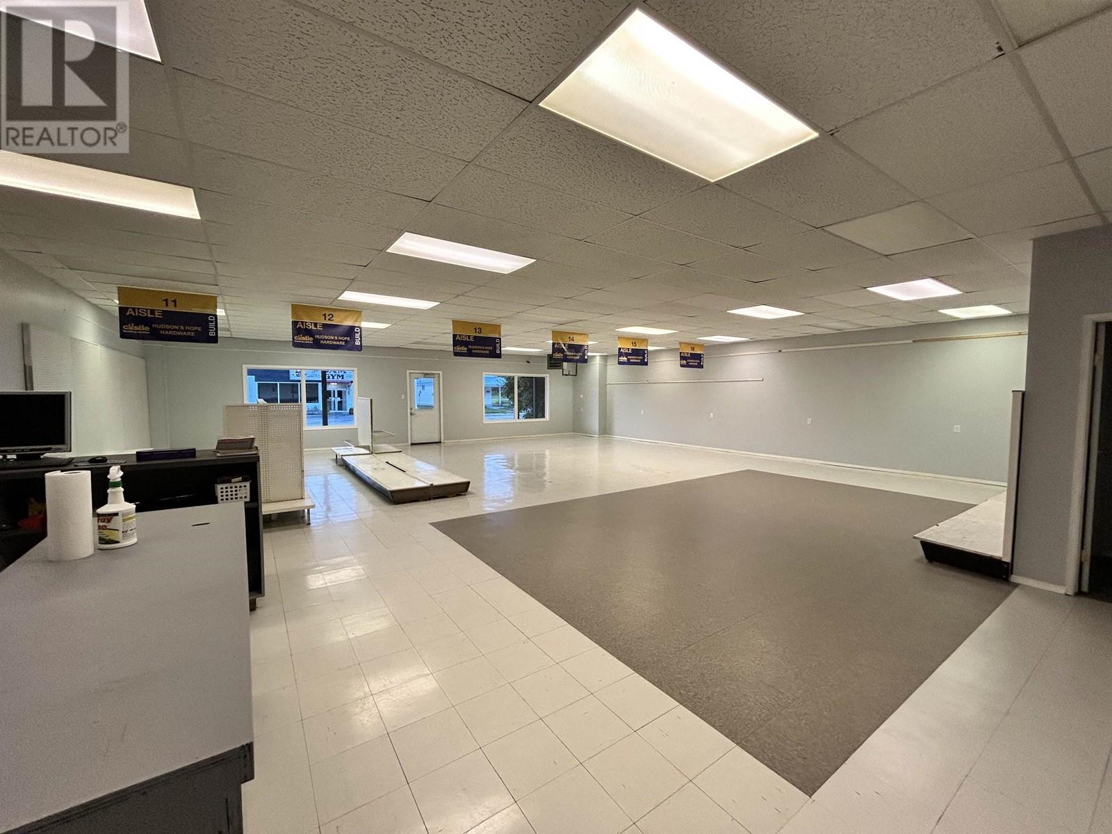 10321 Gething Street, Fort St. John, BC - Indoor Photo Showing Other Room