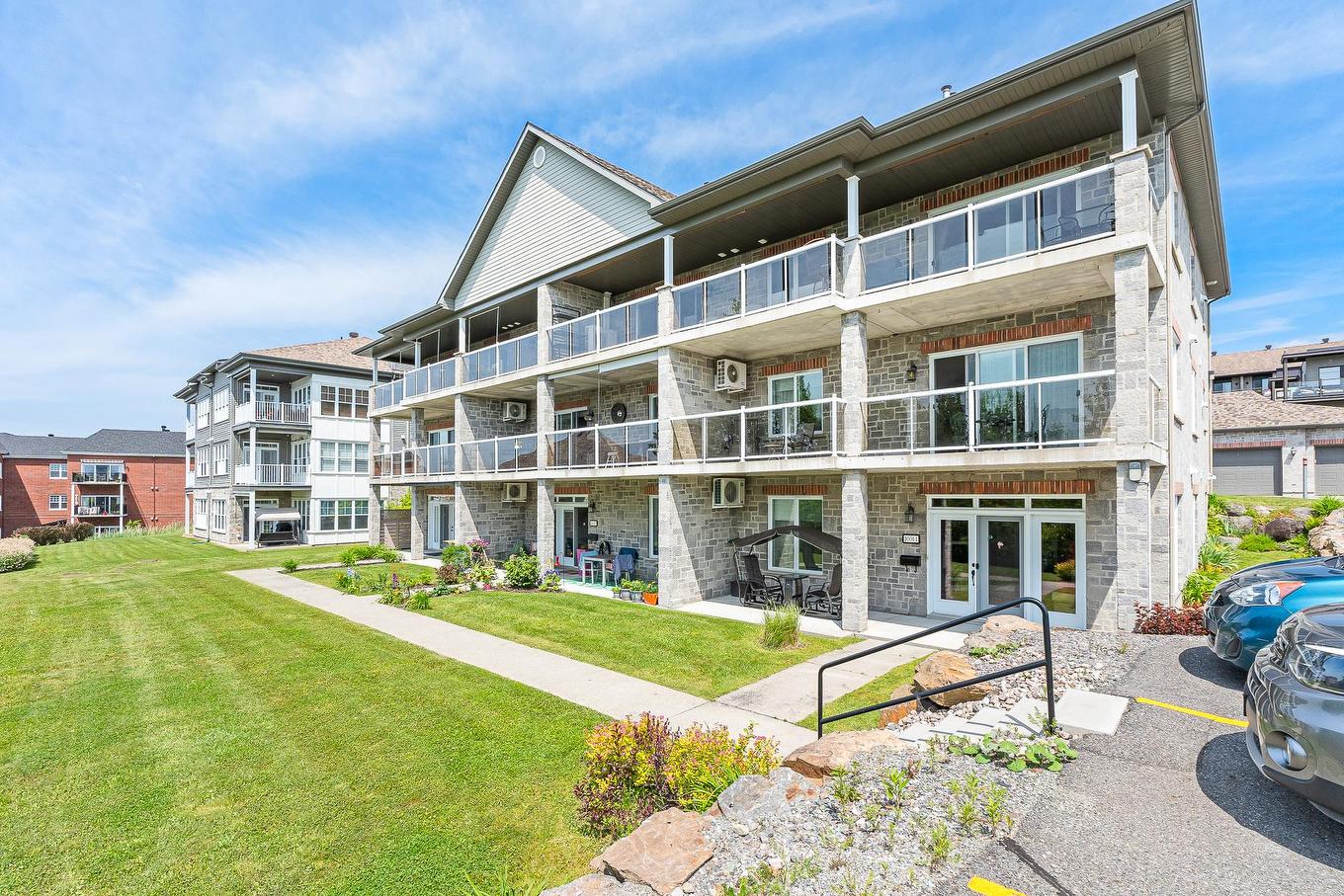 Face arrière - 1-1001 Rue Merry N., Magog, QC - Outdoor