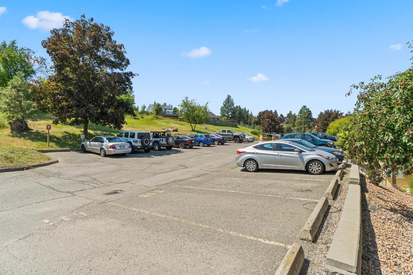 19-1810 Summit Drive, Kamloops, BC