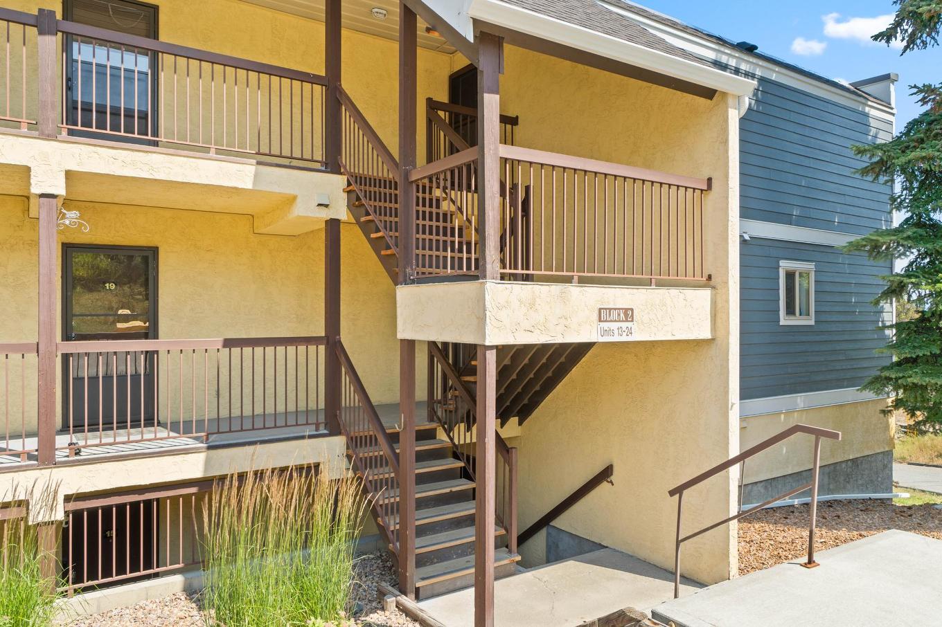 19-1810 Summit Drive, Kamloops, BC