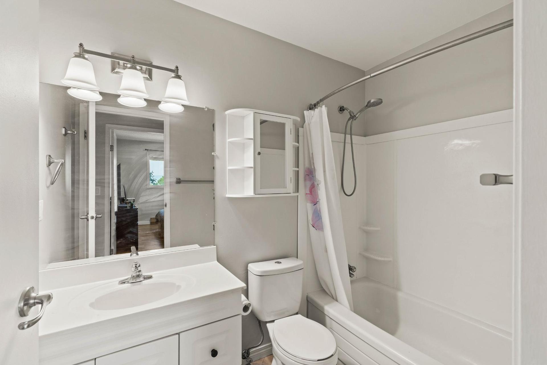 19-1810 Summit Drive, Kamloops, BC
