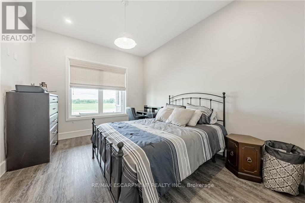 4 Middleport Road, Brant, ON - Indoor Photo Showing Bedroom
